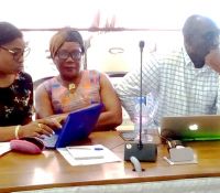 participants at the at the land rights act messaging workshop held in monrovia ms martha summerville and ms musu london of lla and mr nyah flomo of parley